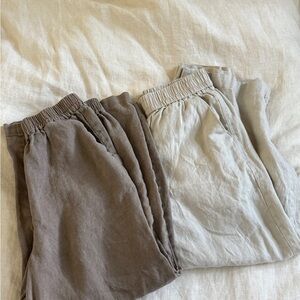 Set of Two Linen Pants in Brown and Cream fits like xs